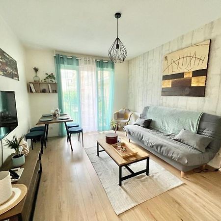 Le Renoir Terrasse De Plain-Pied Et Piscine Apartment Limoges Ngoại thất bức ảnh