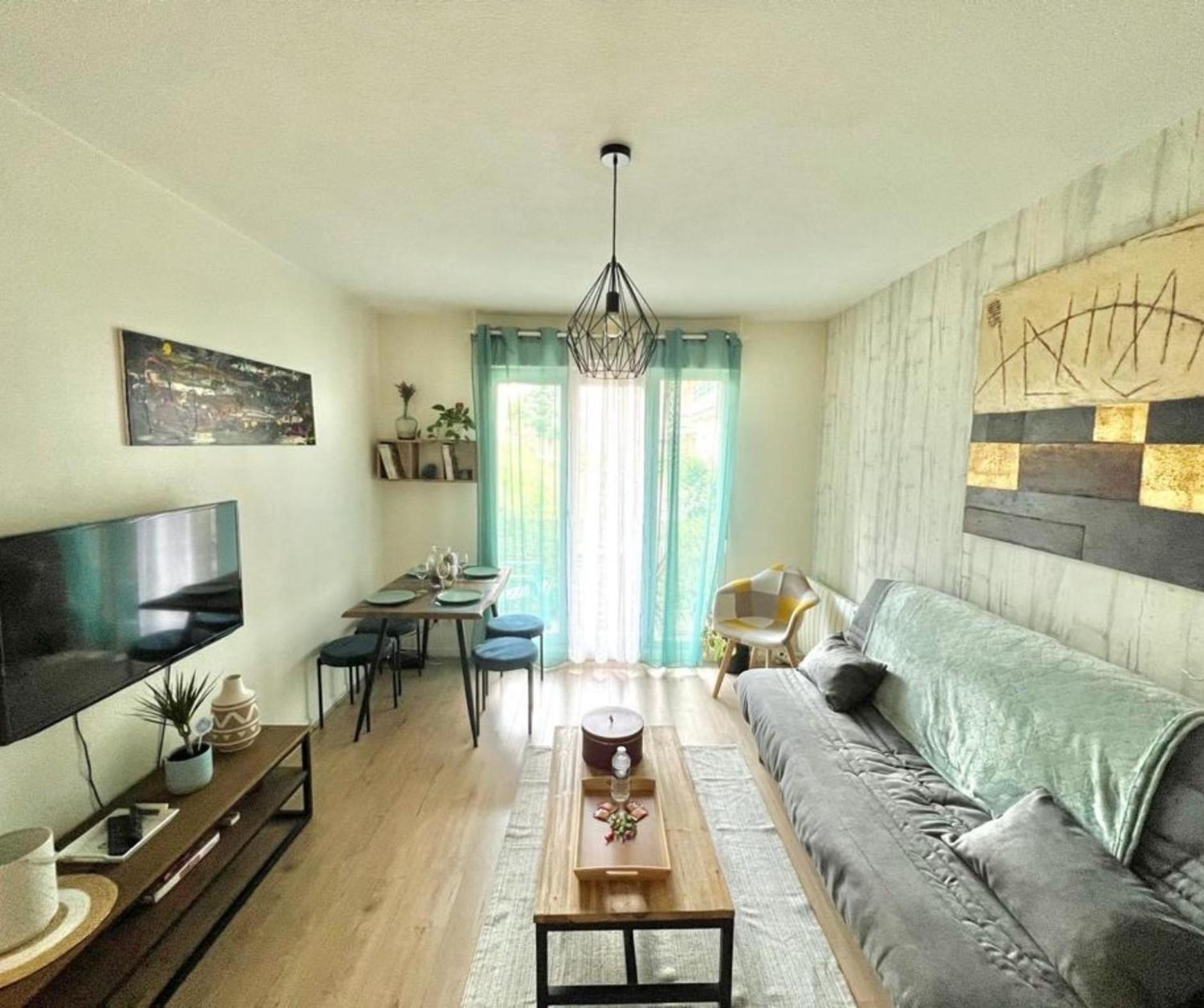 Le Renoir Terrasse De Plain-Pied Et Piscine Apartment Limoges Ngoại thất bức ảnh