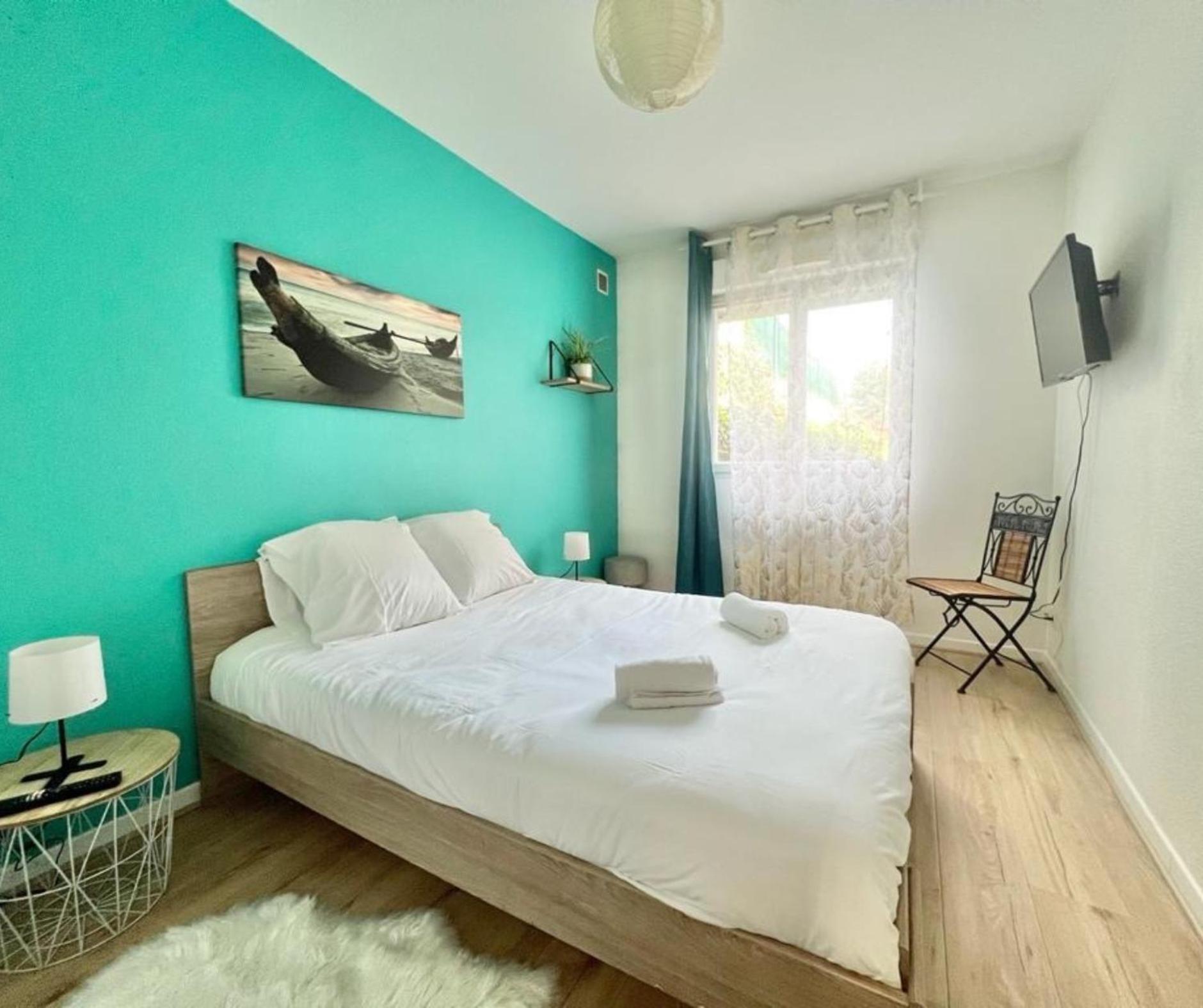 Le Renoir Terrasse De Plain-Pied Et Piscine Apartment Limoges Ngoại thất bức ảnh